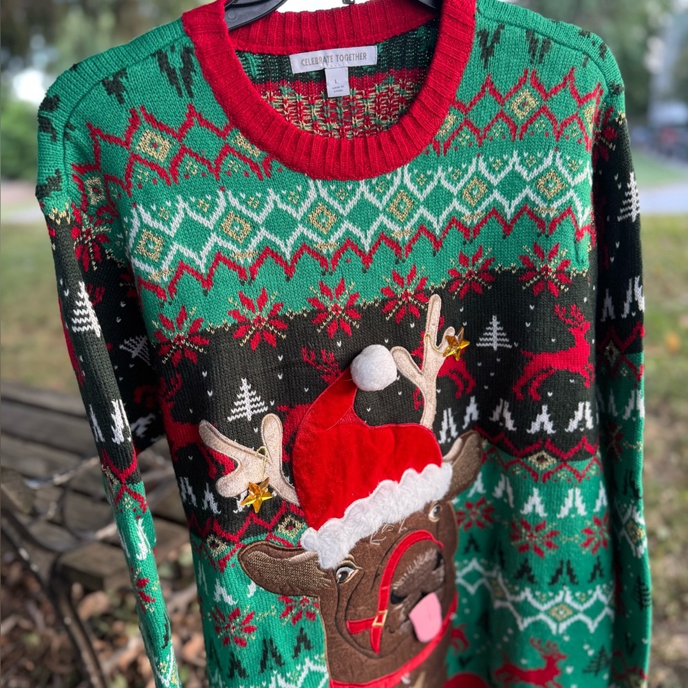Christmas Reindeer Sweater - Green and‎ Red